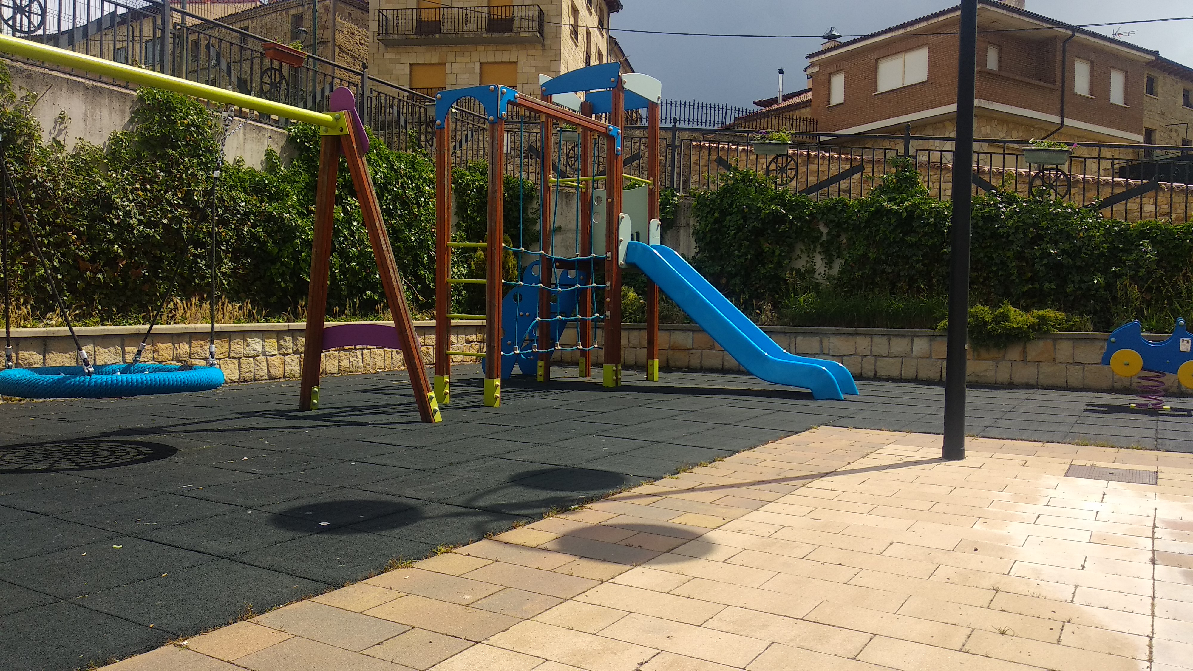 PARQUE INFANTIL